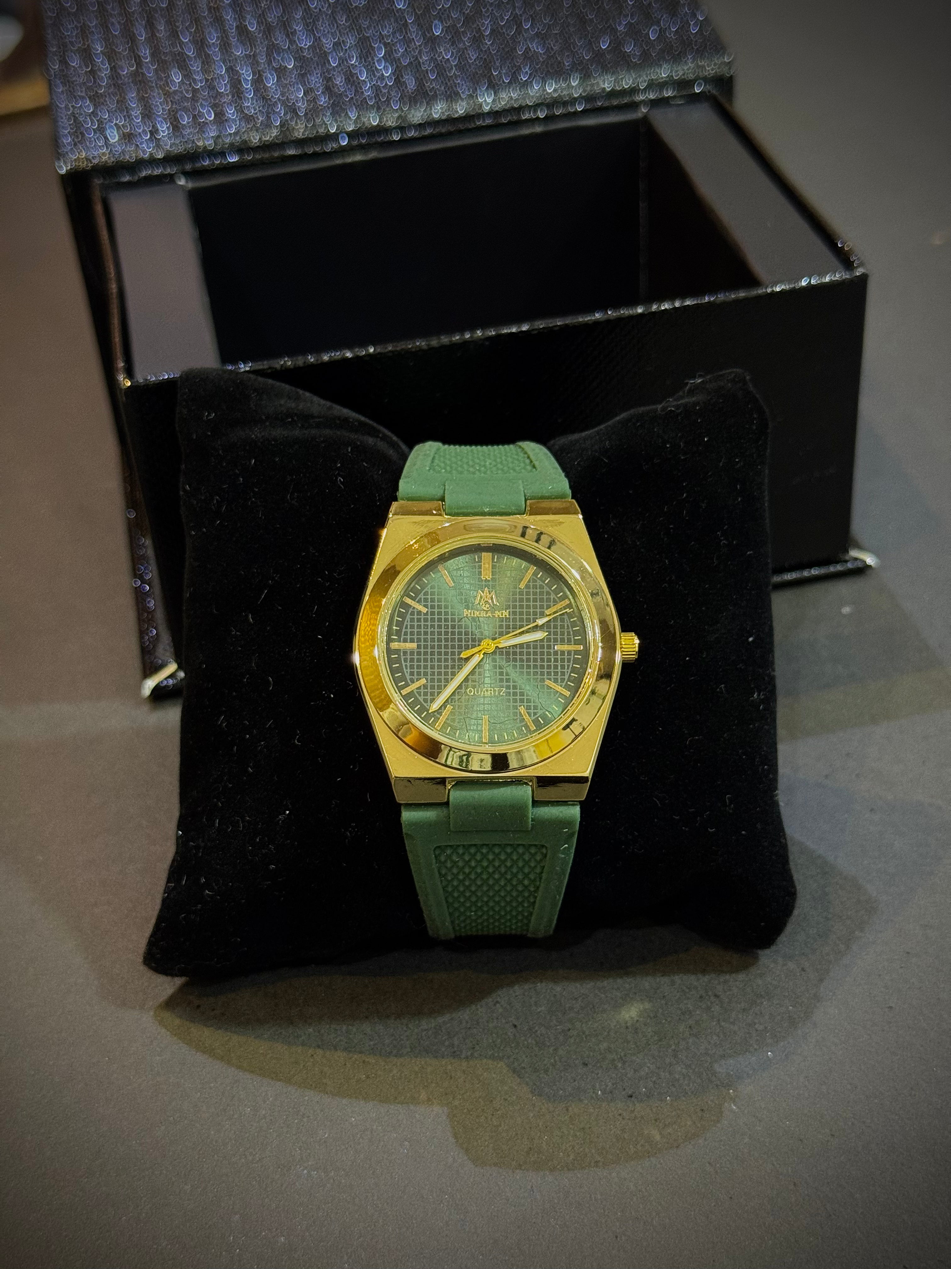 Luxury Green Strap Watch With Golden Shiny Dial – Elegant & Premium Look